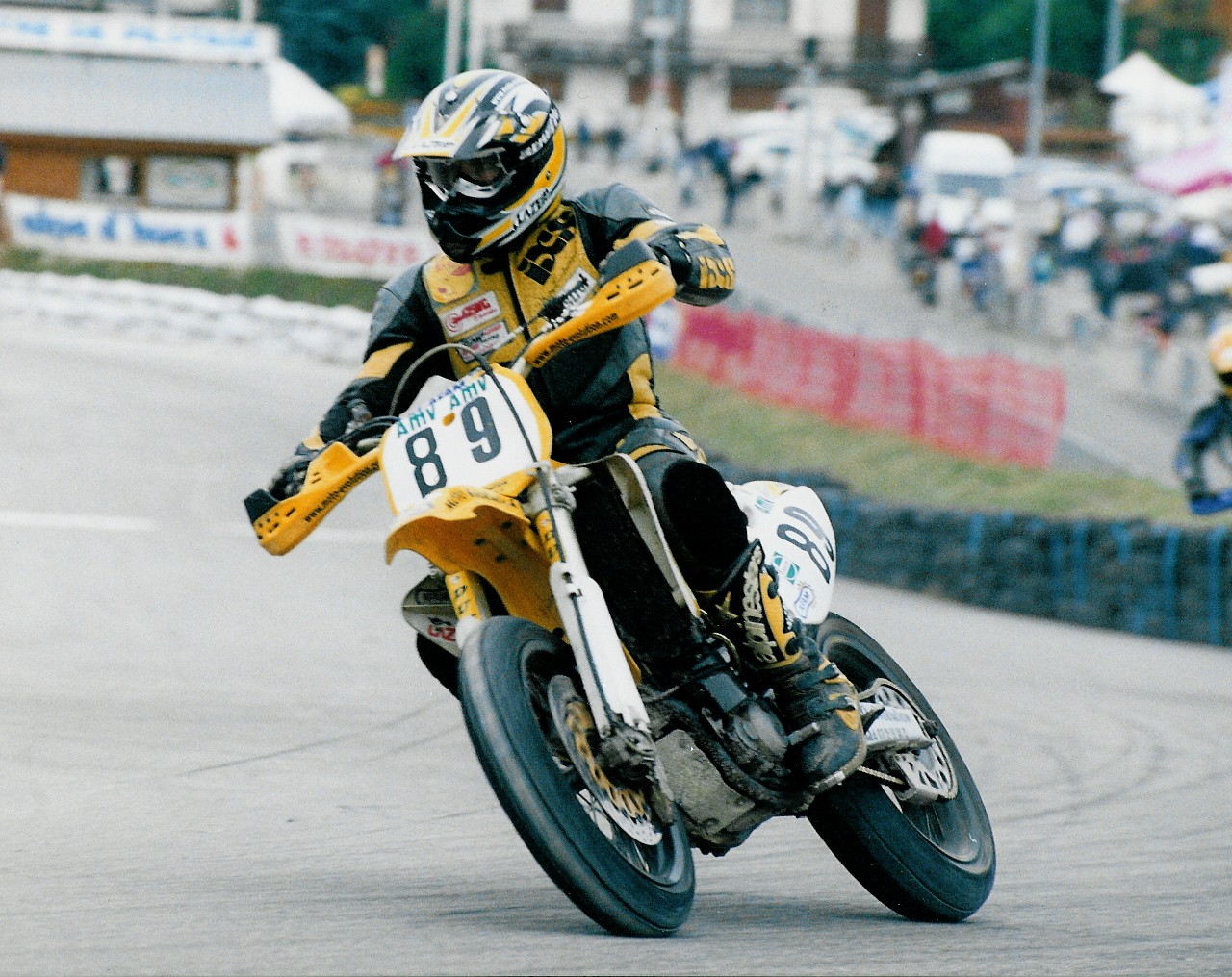 Championnat dEurope Super Motard Alpes dHuez 2001